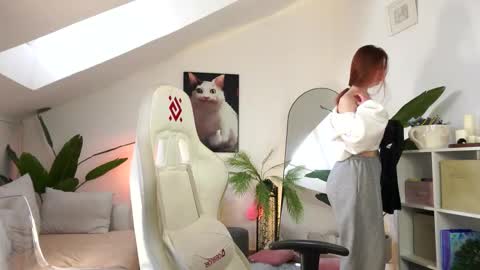 Snapshot of doll_lesli chatting on 03.04.26 Your doll Lesli online show from 03.04.26