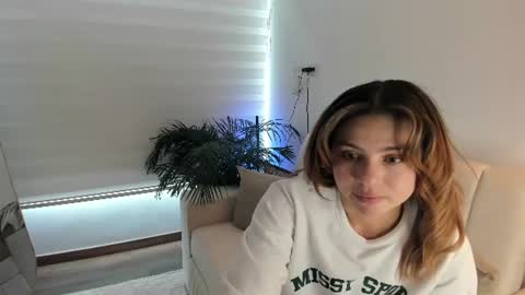 doll_oriana online show from 07.24.26