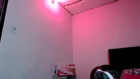 Snapshot of doll_sary chatting on 03.08.25 Catherine XXX online show from 03.08.25