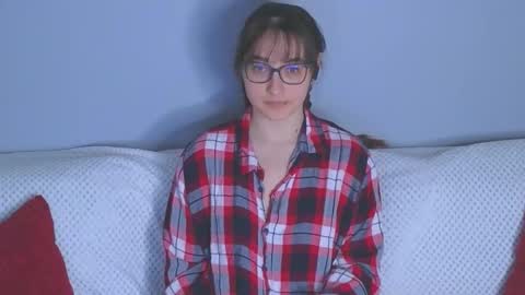 Tessa online show from 03.12.26