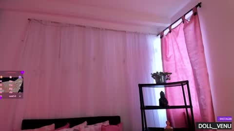 Roxana  independent model can you help me reach 100 hands up uwu online show from 01.01.25