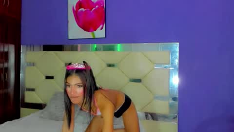 Snapshot of dollcute_latin chatting on 03.10.26 dollcute_latin online show from 03.10.26