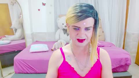 ilona online show from 12.22.25