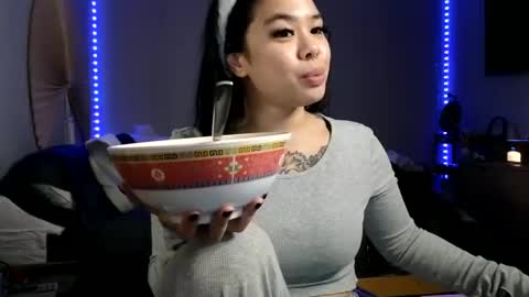 DOLLLFACE online show from 12.27.24