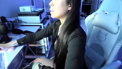 DOLLLFACE online show from 03.19.26