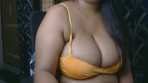 Snapshot of dolly_2 chatting on 07.22.26 dolly_2 online show from 07.22.26