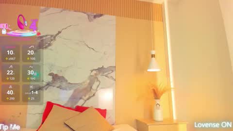 dolly_brownc online show from 10.21.25