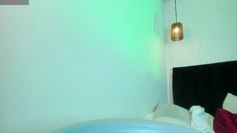 Call me Zoe  online show from 06.25.26