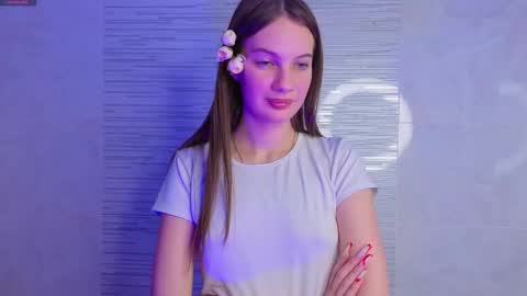 Emilia online show from 01.13.26