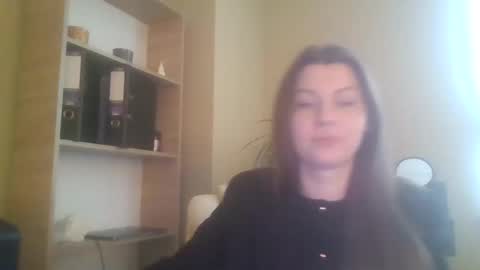 DollyRoma online show from 11.25.25