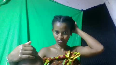 doloresslu online show from 02.25.26