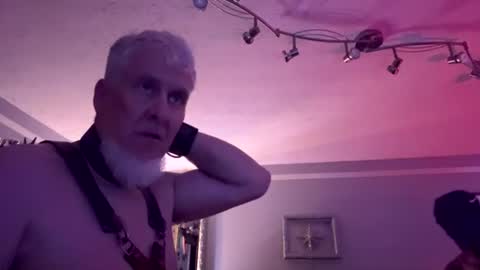 Snapshot of dombeastmaster1 chatting on 07.12.26 dombeastmaster1 online show from 07.12.26