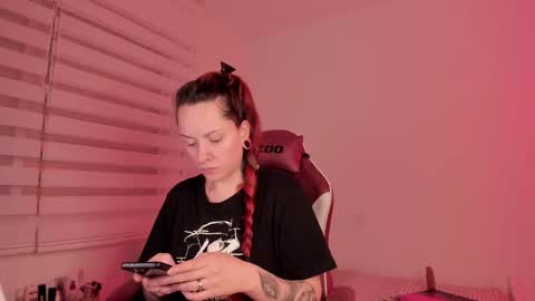 I WILL BE BACK ON WEDNESDAY DECEMBER 4 0100AM COLOMBIA TIME    online show from 02.22.25