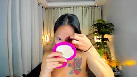 Snapshot of dominantgoddessontop chatting on 02.16.25 CALL ME BABY BELLA online show from 02.16.25