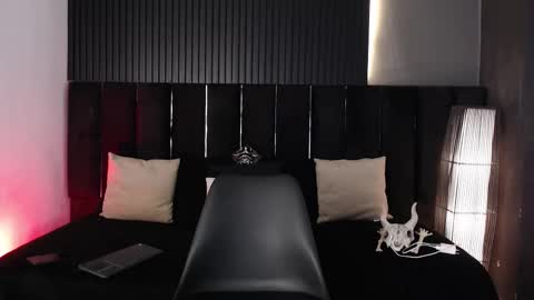 Dominic online show from 10.30.25