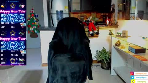 SANTI  independent model online show from 11.25.25