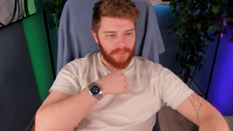 Snapshot of dominic_tore chatting on 11.27.25 Dominic online show from 11.27.25