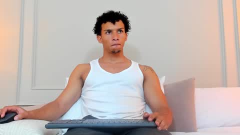 Dominick Star online show from 12.06.24