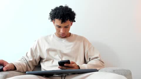 Dominick Star online show from 12.21.24