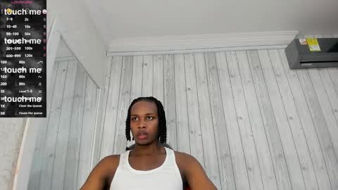 Snapshot of dominicsccott chatting on 02.23.25 Dominicscott online show from 02.23.25