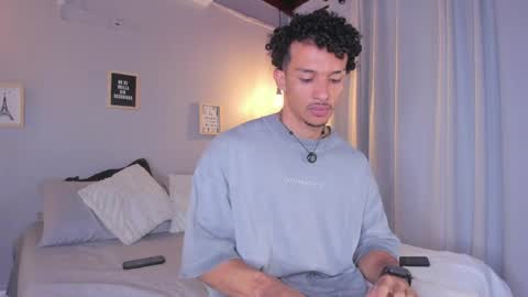 Snapshot of dominik_drake chatting on 05.03.26 Dominik Drake online show from 05.03.26