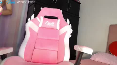   online show from 09.24.25