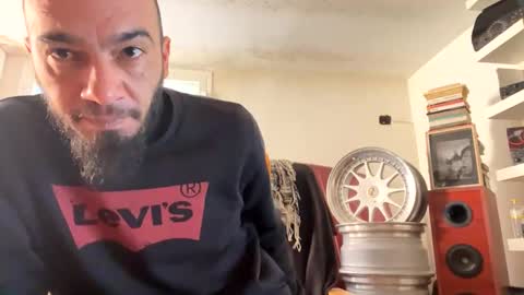 domnu_ozfutura online show from 02.03.25