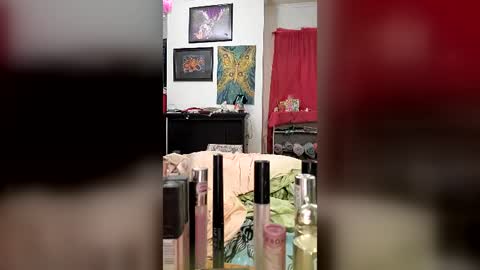 domtstopgal online show from 07.30.26