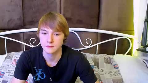 Snapshot of donald_brooks chatting on 11.21.25 Donald online show from 11.21.25