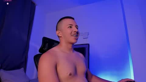 Snapshot of donathoo chatting on 07.01.26 Donat Independent Model online show from 07.01.26
