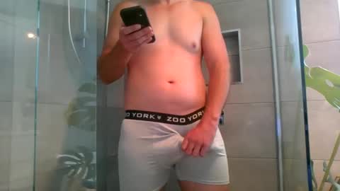 Snapshot of donkeydick6666 chatting on 01.15.25 Horney Talker online show from 01.15.25