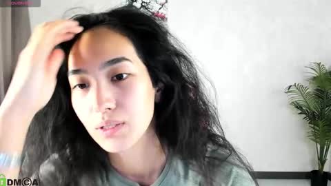 Aura online show from 09.20.25