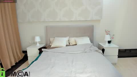 Snapshot of donnaaa_evans chatting on 09.26.25 Donna On GMT2 Mon-Fri 3-9 AM online show from 09.26.25