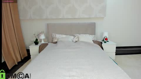 Snapshot of donnaaa_evans chatting on 11.28.25 Donna On GMT2 Mon-Fri 3-9 AM online show from 11.28.25