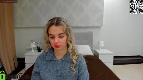 Donna On GMT2 Mon-Fri 3-9 AM online show from 01.12.26