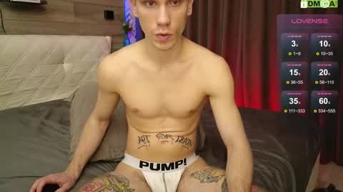 Snapshot of donnikon chatting on 11.05.25 Nikon online show from 11.05.25