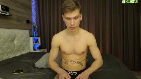 Snapshot of donnikon chatting on 11.19.25 Nikon online show from 11.19.25