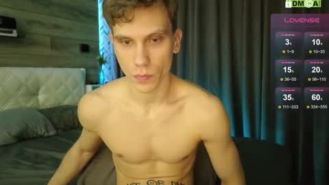 Snapshot of donnikon chatting on 11.30.25 Nikon online show from 11.30.25