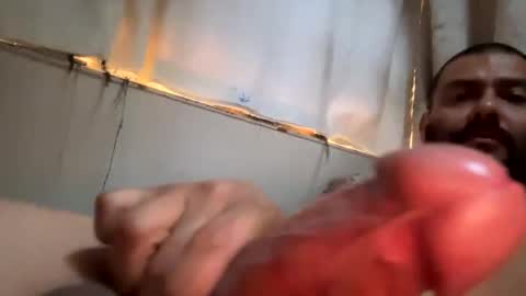 Snapshot of donsquish chatting on 09.12.25 Don online show from 09.12.25