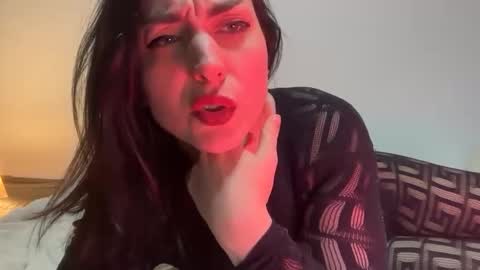 Snapshot of dontcallmeangel_ chatting on 05.24.26 Iara online show from 05.24.26