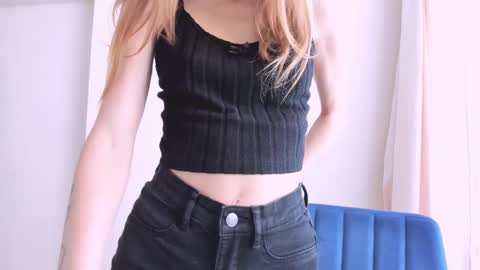 Sam online show from 11.04.25