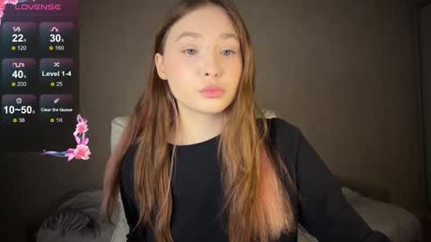 Snapshot of dontoch chatting on 01.19.25 Stacy online show from 01.19.25