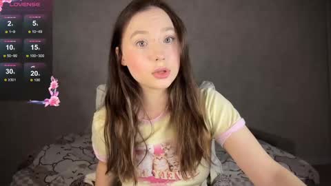 Snapshot of dontoch chatting on 02.02.25 Stacy online show from 02.02.25