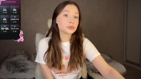 Snapshot of dontoch chatting on 02.25.25 Stacy online show from 02.25.25