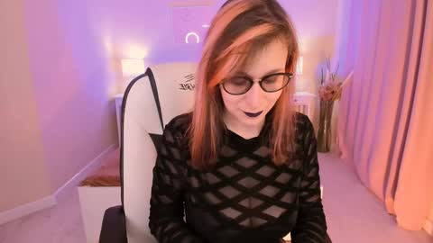 Snapshot of dora_marcelli chatting on 02.07.25 Your Dora Follow me 3 online show from 02.07.25