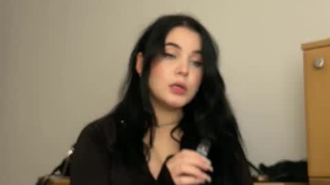 Doriana  online show from 11.05.25