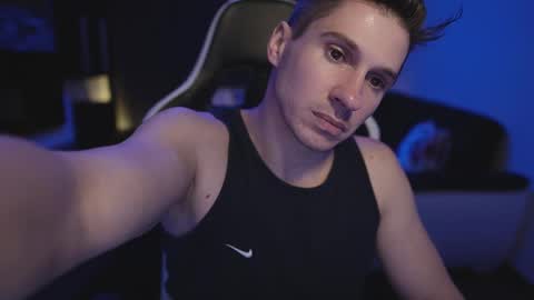Dorian Reyes online show from 05.03.26