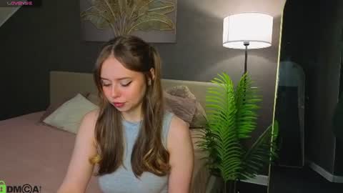Vanessa online show from 08.04.26