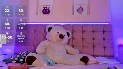 Dorothy Lane online show from 09.22.25