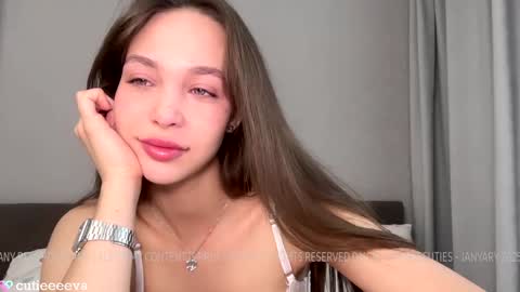 Lana  Eva  dont forget to give us a thumb up online show from 01.19.25